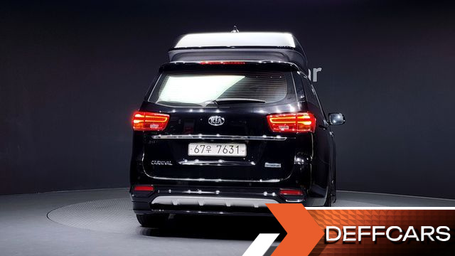 Kia CARNIVAL Gasoline 9-Seater Hi-Limousine Noblesse Special купить на сайте DeffCars