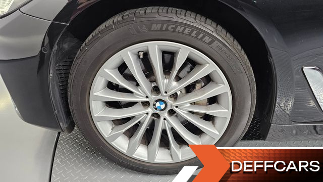 BMW 5-SERIES 530i Luxury купить на сайте DeffCars
