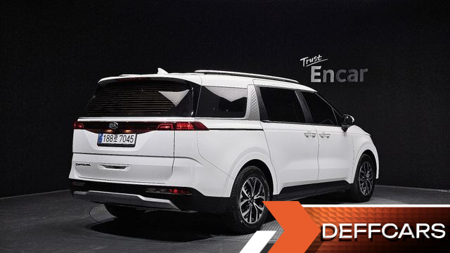 Kia CARNIVAL 9-Seater Prestige купить на сайте DeffCars