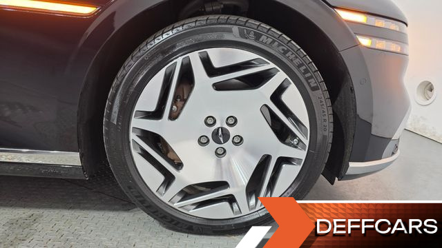 Genesis G90 Gasoline 3.5 Turbo e-S/C AWD LWB купить на сайте DeffCars