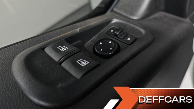 Renault-KoreaSamsung MASTER 2.3 Van S купить на сайте DeffCars