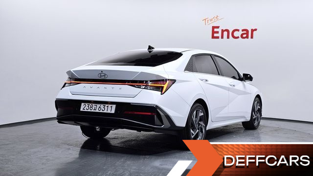 Hyundai AVANTE 1.6 Inspiration купить на сайте DeffCars