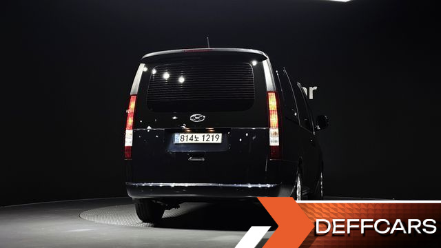 Hyundai STARIA Cargo 5-Seater Modern купить на сайте DeffCars