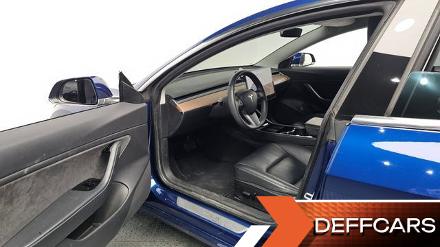 Tesla MODEL 3 Long Range AWD купить на сайте DeffCars