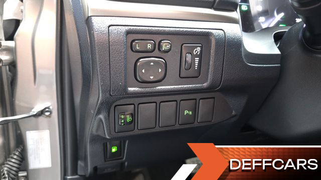 Lexus CT200H 1.8 Supreme ZWA10 купить на сайте DeffCars