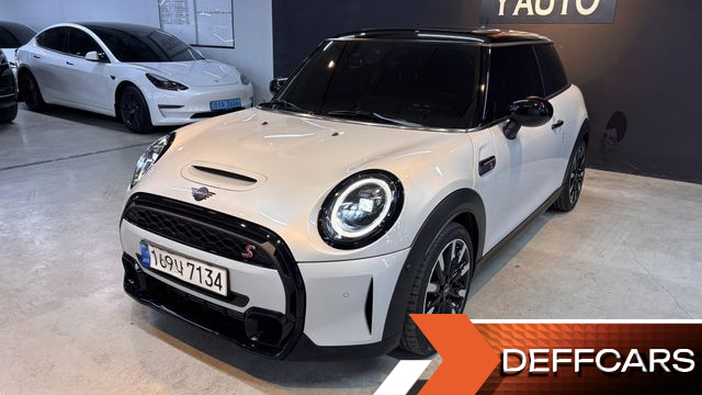 Mini COOPER Classic Launch Pack Third Generation купить на сайте DeffCars