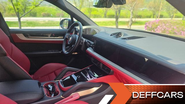 Porsche CAYENNE 3.0 E-Hybrid купить на сайте DeffCars