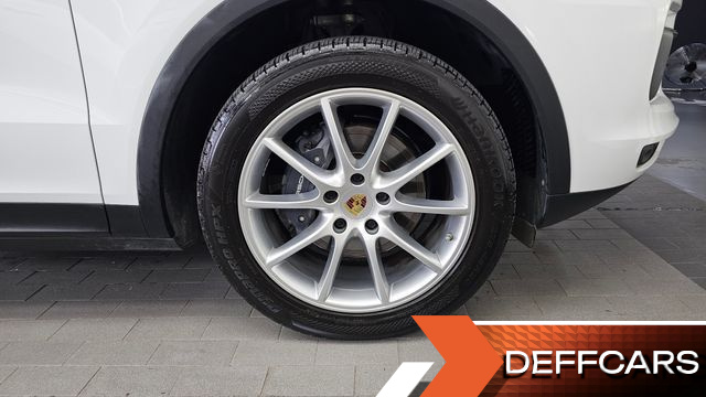 Porsche CAYENNE 3.0 купить на сайте DeffCars