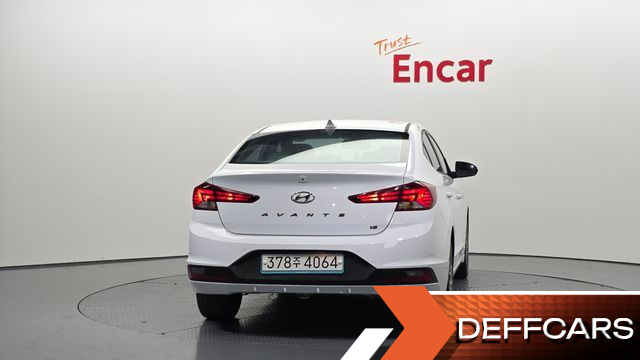 Hyundai AVANTE 1.6 Style купить на сайте DeffCars