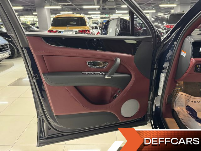 Bentley BENTAYGA 4.0 V8 купить на сайте DeffCars
