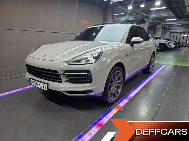 Porsche CAYENNE 3.0 E-HYBRID PLATINUM EDITION купить на сайте DeffCars