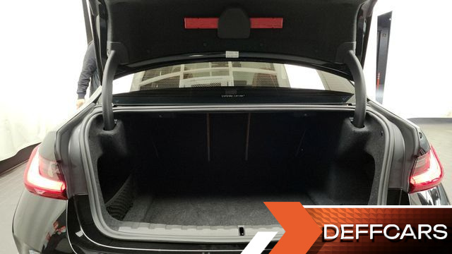 BMW 3-SERIES 320i купить на сайте DeffCars