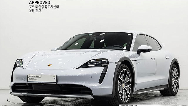 Porsche TAYCAN 4 Cross Turismo купить на сайте DeffCars