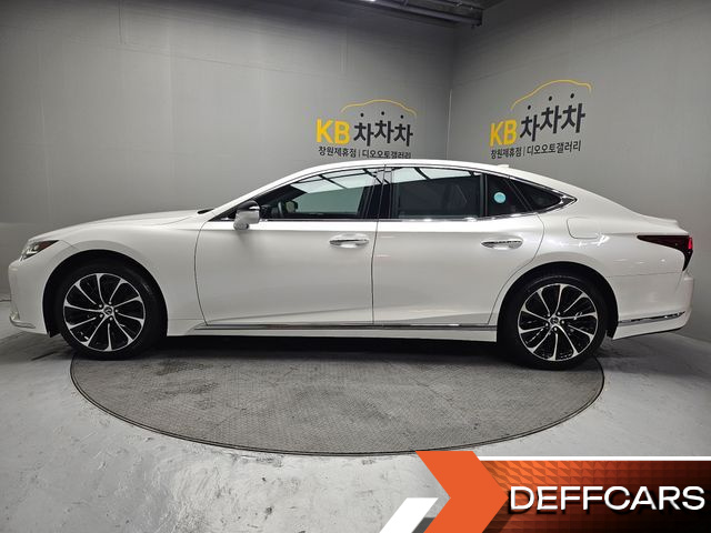 Lexus LS 3.5 Luxury купить на сайте DeffCars