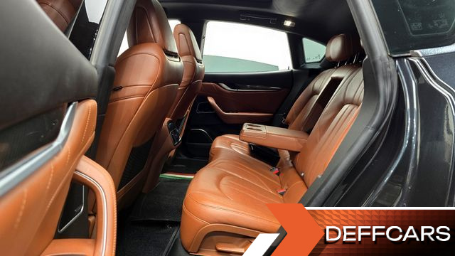 Maserati LEVANTE 3.0 AWD Modena купить на сайте DeffCars