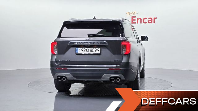 Ford EXPLORER 3.0 Platinum 4WD купить на сайте DeffCars