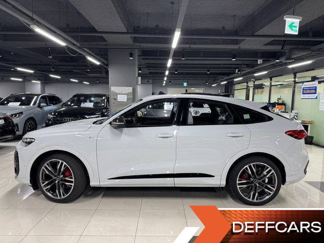 Audi Q5 45 TFSI Quattro S Line Black Edition Sport Back купить на сайте DeffCars