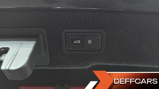 Audi A8 60 TFSI Quattro LWB купить на сайте DeffCars