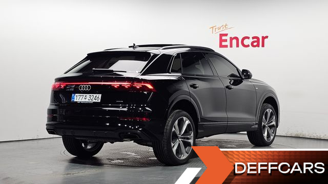 Audi Q8 55 TFSI Quattro Premium купить на сайте DeffCars