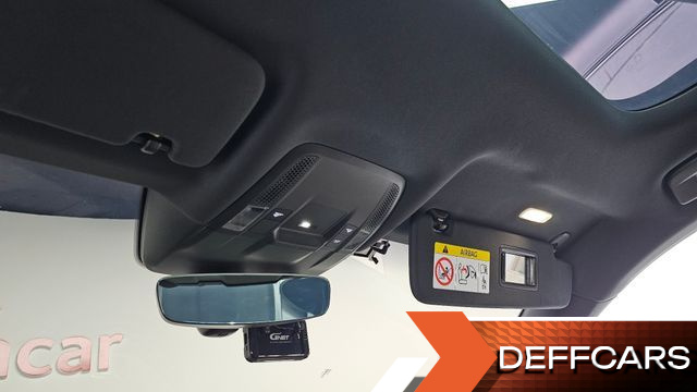 Porsche TAYCAN Base купить на сайте DeffCars