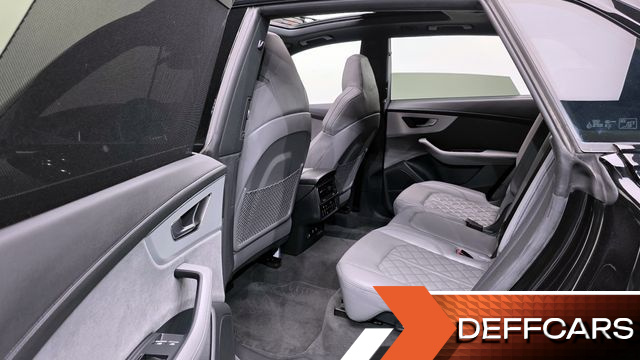 Audi Q8 55 TFSI Quattro Premium купить на сайте DeffCars