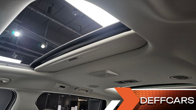 Kia CARNIVAL 7-Seater Gravity купить на сайте DeffCars