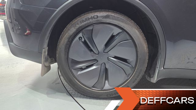 Tesla MODEL Y Long Range AWD купить на сайте DeffCars