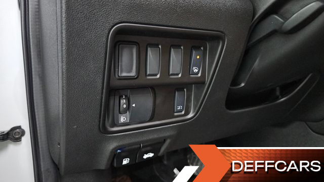 Renault-KoreaSamsung QM6 2.0 LPe RE Signature 2WD купить на сайте DeffCars