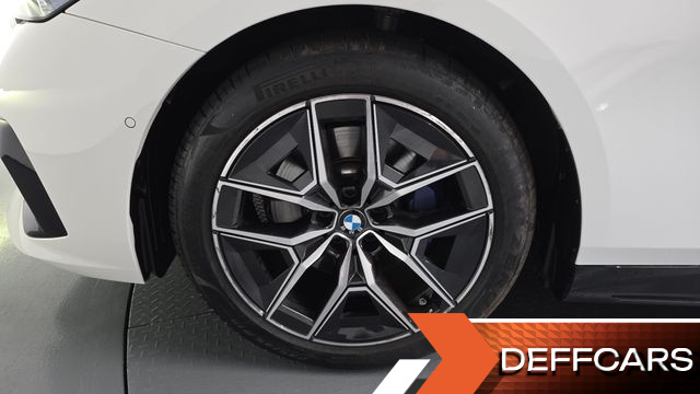 BMW 5-SERIES 520i M Sport купить на сайте DeffCars