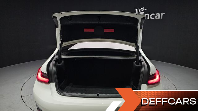 BMW 3-SERIES 320d Luxury купить на сайте DeffCars