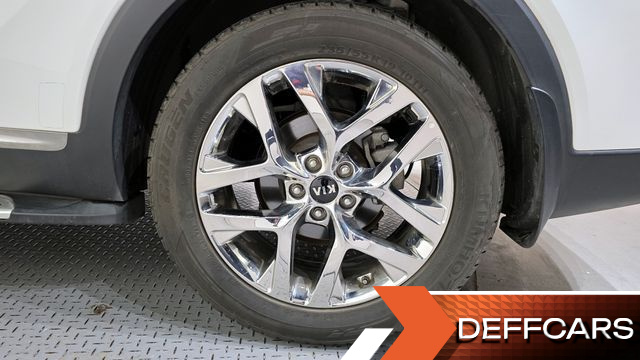 Kia SORENTO Gasoline 2.0 Turbo 2WD Master Special купить на сайте DeffCars