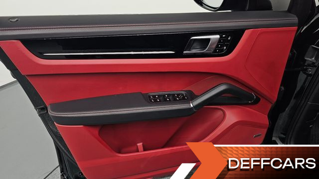 Porsche CAYENNE 3.0 купить на сайте DeffCars