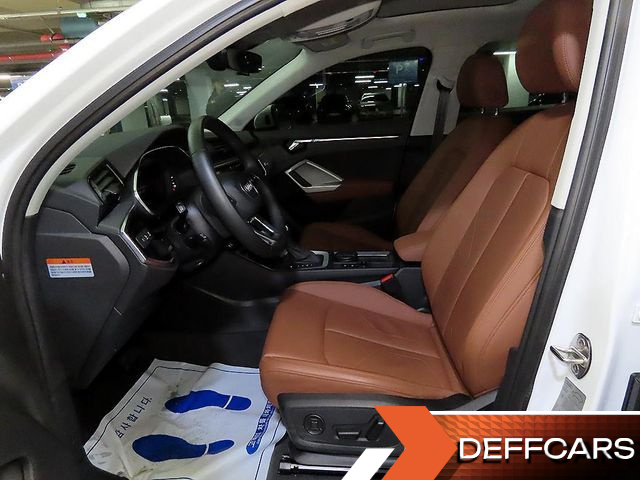 Audi Q3 40 TFSI Quatrro Sport Back купить на сайте DeffCars