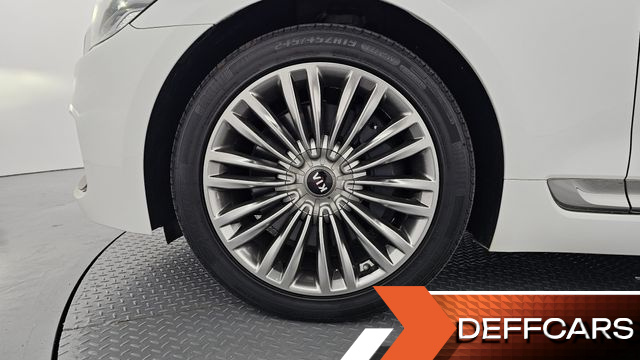 Kia K9 3.8 GDI AWD PlatinumⅡ купить на сайте DeffCars
