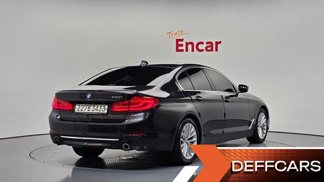 BMW 5-SERIES 530i Luxury Plus купить на сайте DeffCars