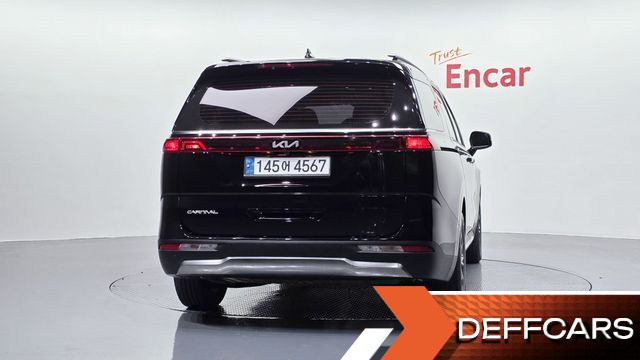 Kia CARNIVAL Gasoline 9-Seater Signature купить на сайте DeffCars