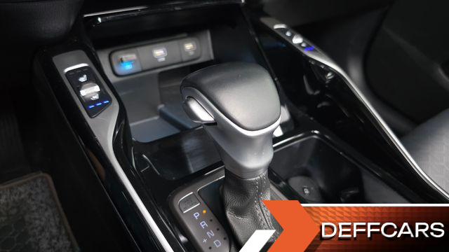 Kia SORENTO Gasoline 2.5T 2WD Prestige купить на сайте DeffCars