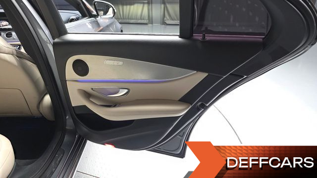 Mercedes E-CLASS E300 Avantgarde купить на сайте DeffCars