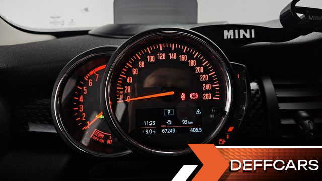Mini COOPER 5Door Standard 3rd купить на сайте DeffCars