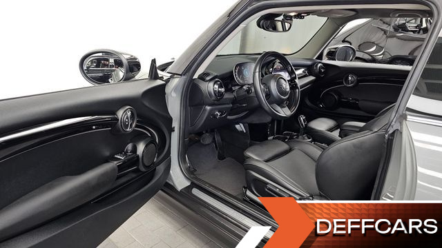 Mini COOPER Classic Plus 3rd купить на сайте DeffCars