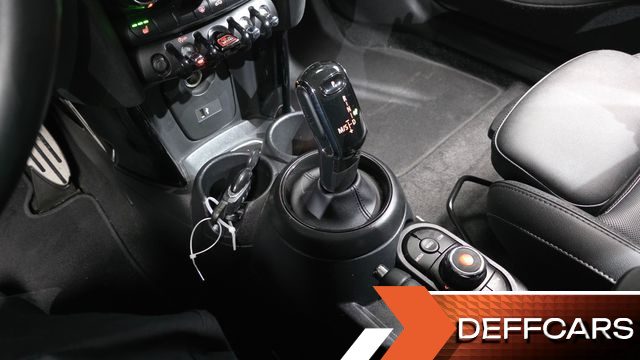 Mini COOPER 5Door Classic Third Generation купить на сайте DeffCars
