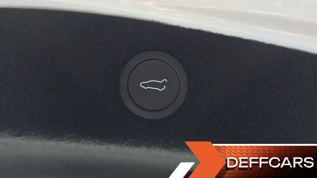 Tesla MODEL 3 RWD купить на сайте DeffCars