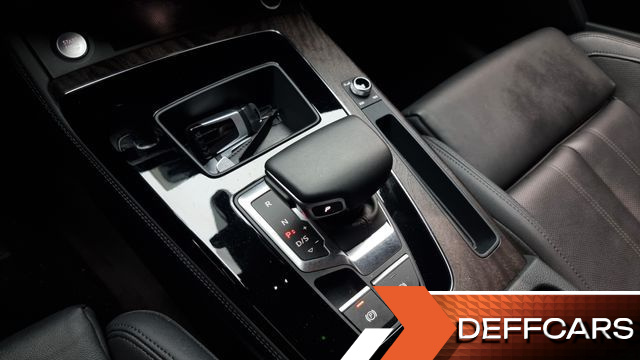 Audi Q5 45 TFSI Quattro Premium купить на сайте DeffCars