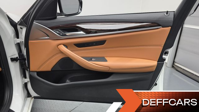 BMW 5-SERIES 520i Luxury купить на сайте DeffCars