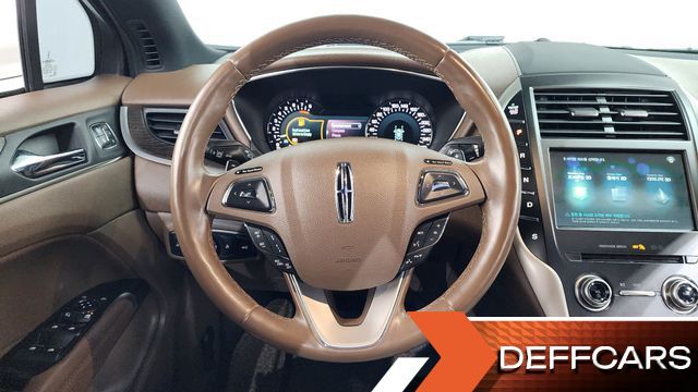 Lincoln MKC 2.0 AWD купить на сайте DeffCars