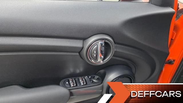 Mini COOPER 5Door Standard 3rd купить на сайте DeffCars