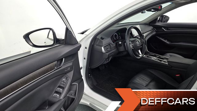 Honda ACCORD 2.0 Hybrid Touring купить на сайте DeffCars