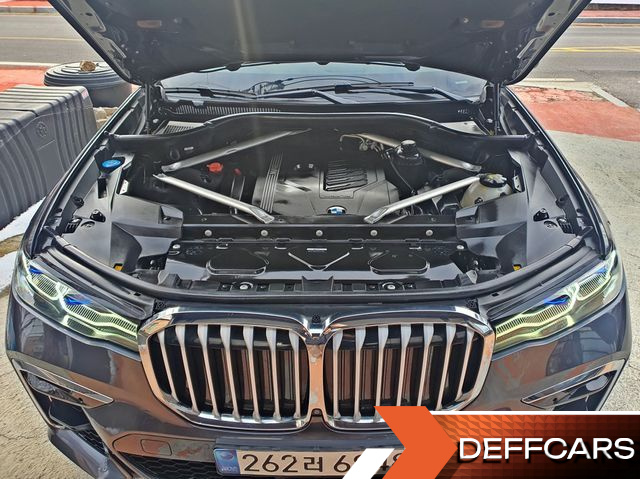 BMW X7 xDrive 40i M Sport 6STR купить на сайте DeffCars