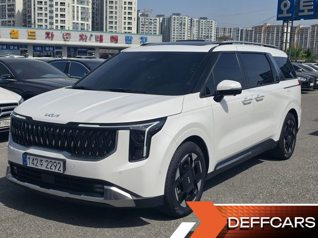 Kia CARNIVAL 9-Seater Signature купить на сайте DeffCars