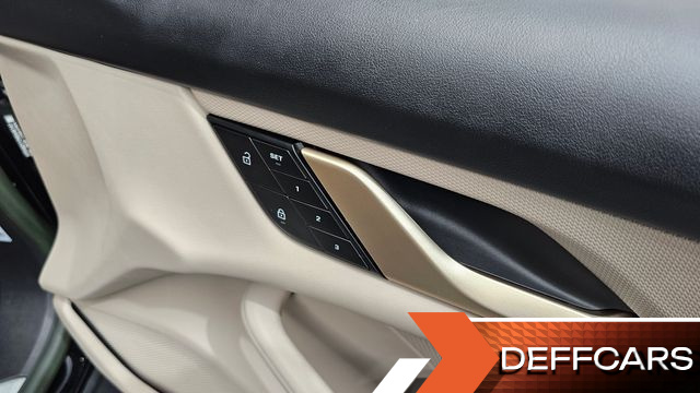 Porsche TAYCAN 4S купить на сайте DeffCars